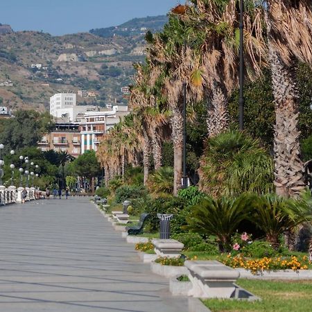 B&B I Bronzi Reggio Calabria Exterior photo